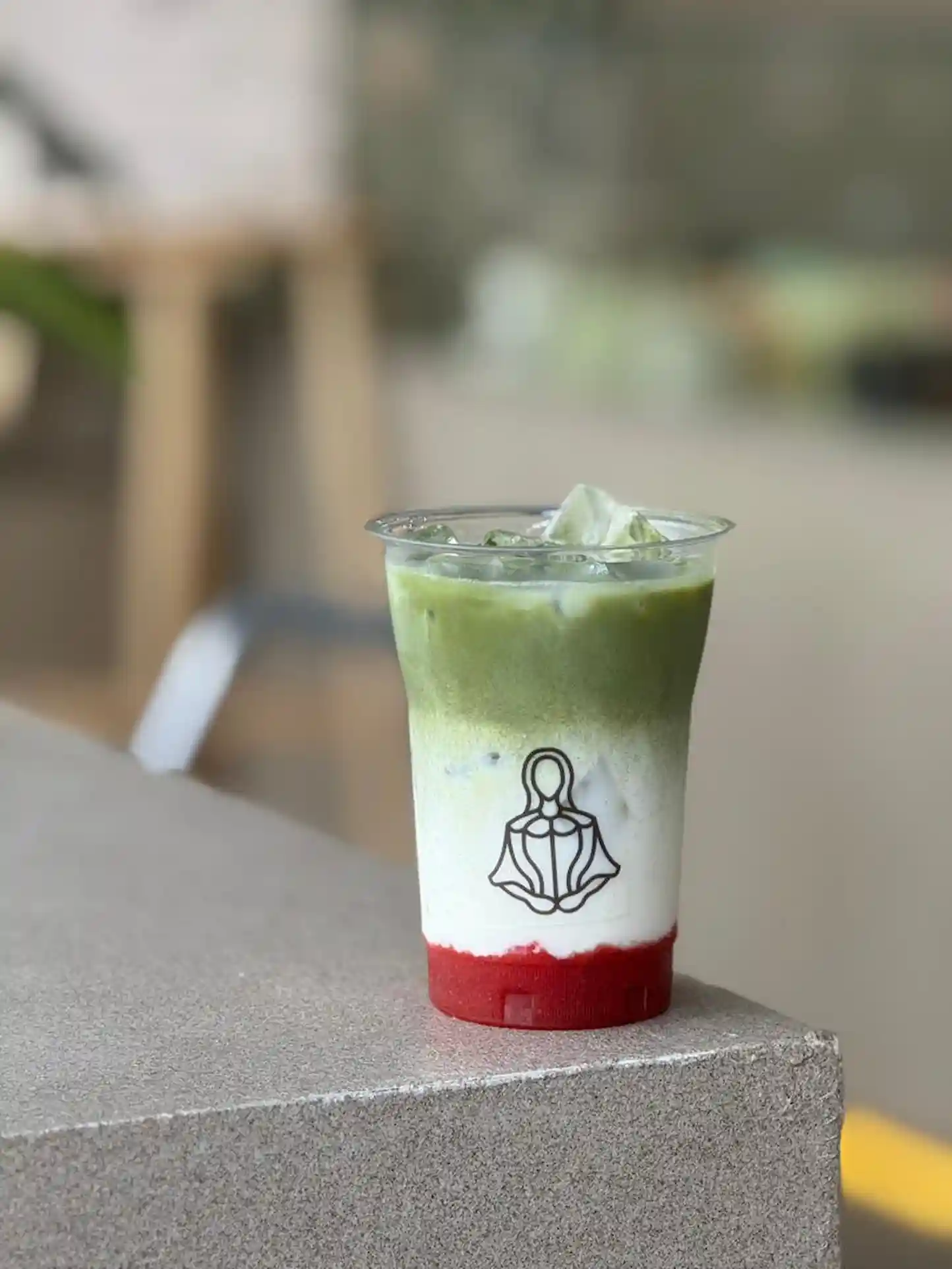 آیس ماچا توت فرنگی