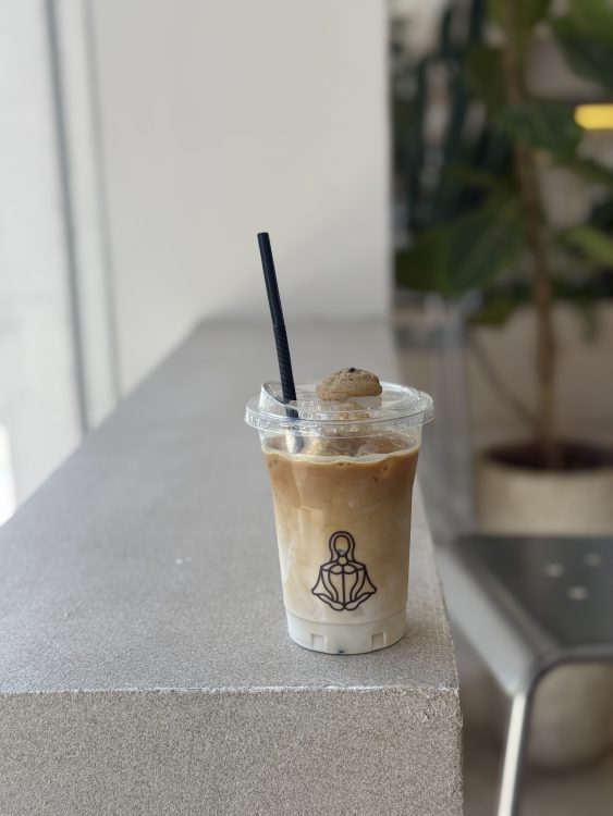 آیس لاته 50-50 گیاهی