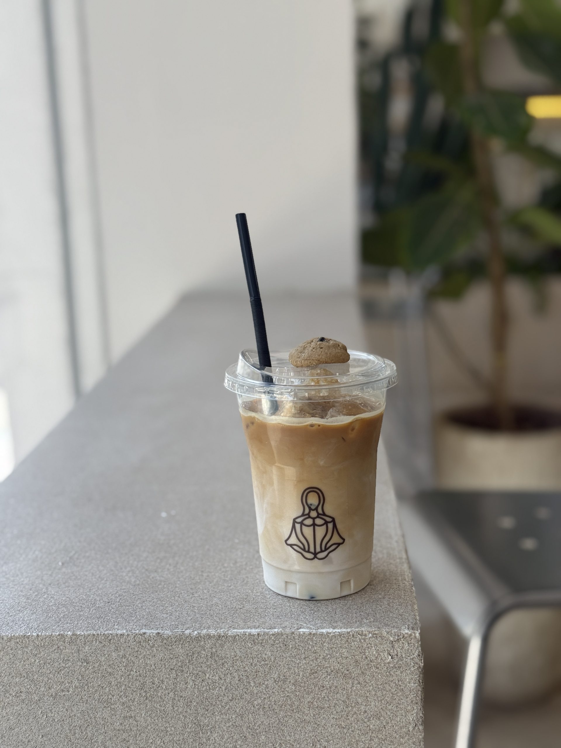 آیس لاته نارگیلی 50-50